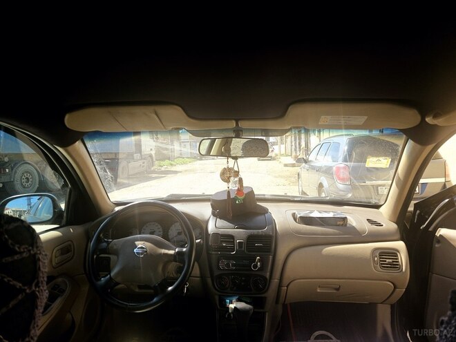 Nissan Sunny 2008, 293,000 km - 1.5 l - Bakı