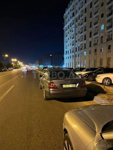Mercedes E 220 d 2003, 416,000 km - 2.2 l - Masallı
