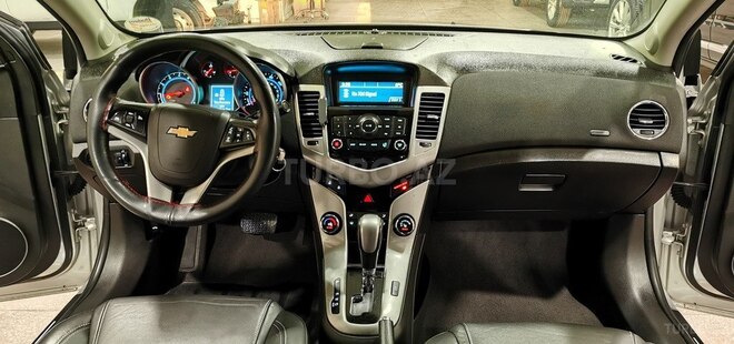Chevrolet Cruze 2011, 240,000 km - 1.4 l - Sumqayıt