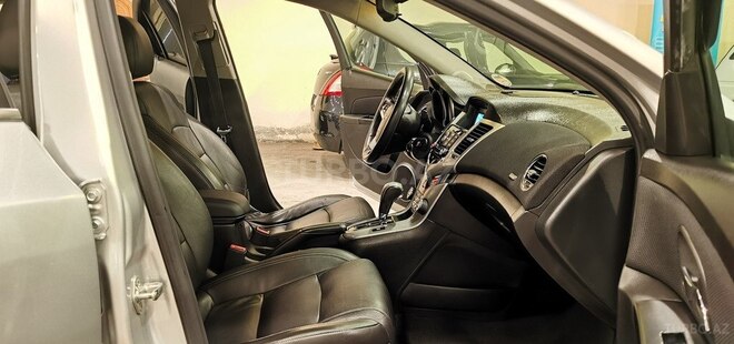 Chevrolet Cruze 2011, 240,000 km - 1.4 l - Sumqayıt