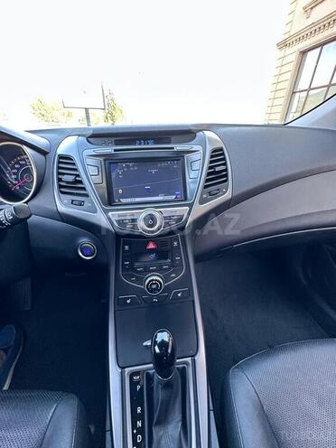 Hyundai Avante 2014, 122,700 km - 1.6 l - İsmayıllı