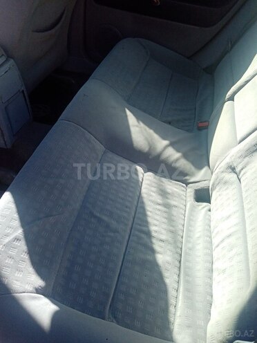 Volkswagen Passat 2001, 329,000 km - 1.8 l - Sumqayıt