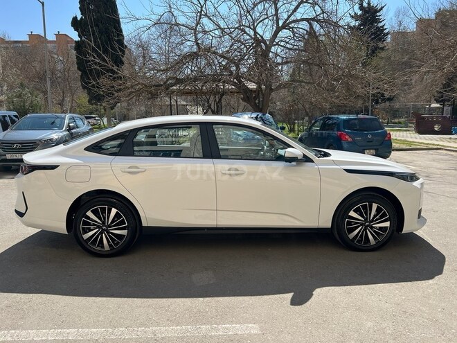 Changan Qiyuan A05 2025, 0 km - 1.5 л - Bakı