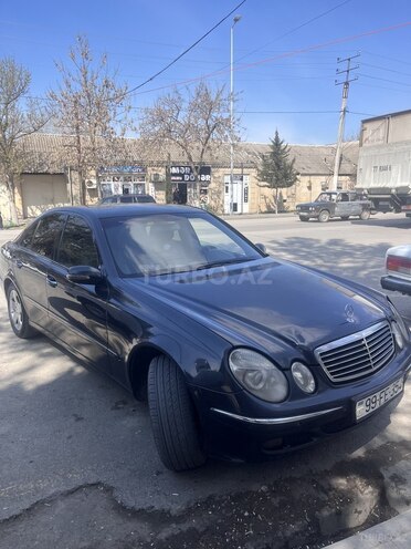 Mercedes E 220 d 2002, 250,000 km - 2.2 l - Kürdəmir