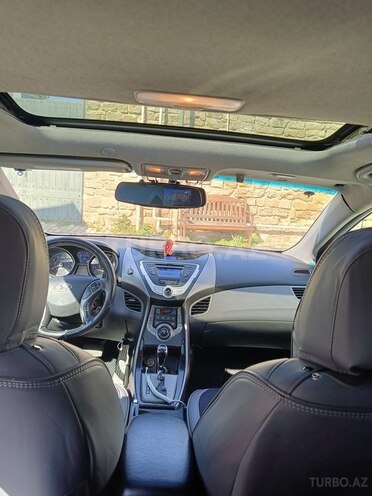 Hyundai Elantra 2012, 225,308 km - 1.8 l - Bakı