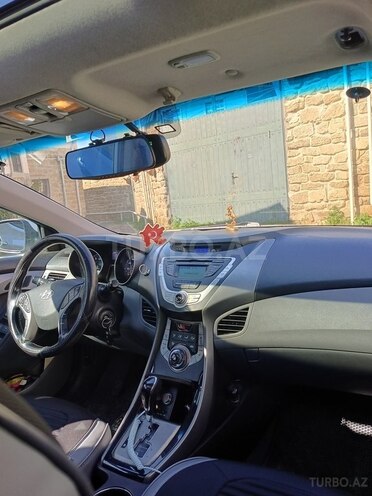 Hyundai Elantra 2012, 225,308 km - 1.8 l - Bakı