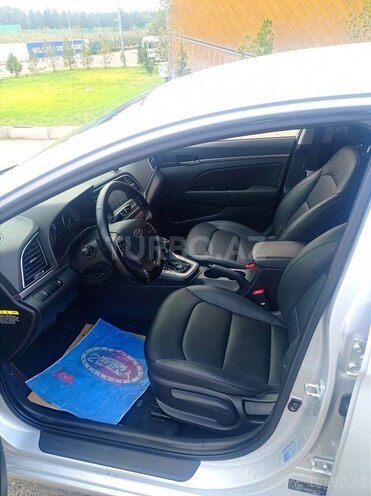 Hyundai Avante 2015, 193,658 km - 1.6 l - Bakı