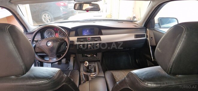 BMW 520 2003, 230,000 km - 2.2 l - Gəncə