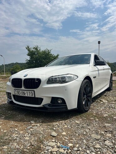 BMW 523 2010, 290,000 km - 2.5 l - Sumqayıt