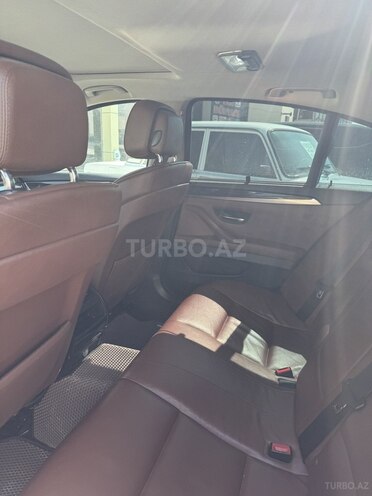 BMW 523 2010, 290,000 km - 2.5 l - Sumqayıt