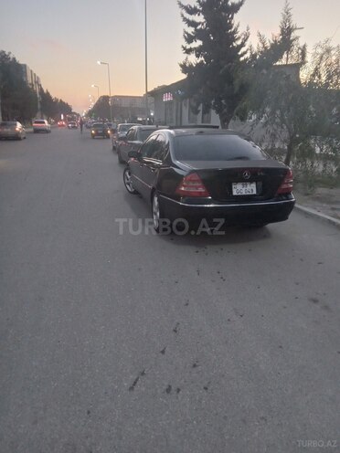 Mercedes C 180 2004, 250,000 km - 1.8 l - Sumqayıt