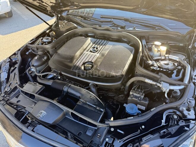 Mercedes E 220 d 2015, 332,000 km - 2.2 l - Bakı