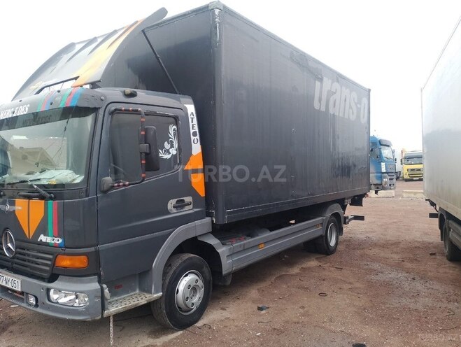 Mercedes Atego 817 2003, 656,000 km - 4.3 л - Bakı