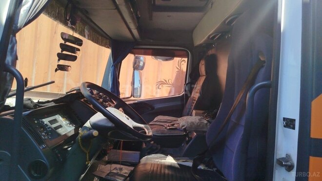 Mercedes Atego 817 2003, 656,000 km - 4.3 л - Bakı