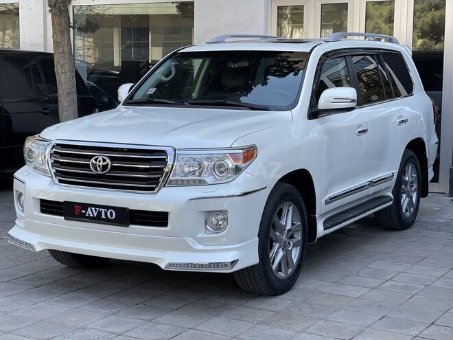 Toyota Land Cruiser-3