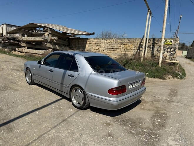 Mercedes E 240 1998, 325,000 km - 2.4 l - Gəncə
