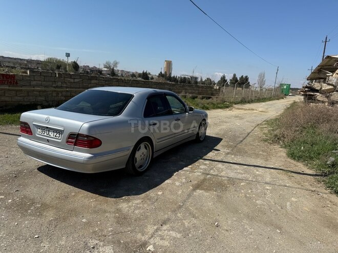 Mercedes E 240 1998, 325,000 km - 2.4 l - Gəncə