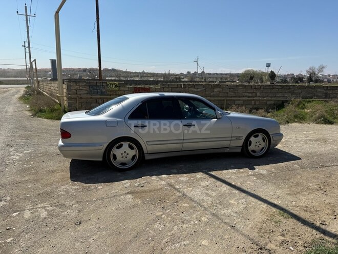 Mercedes E 240 1998, 325,000 km - 2.4 l - Gəncə