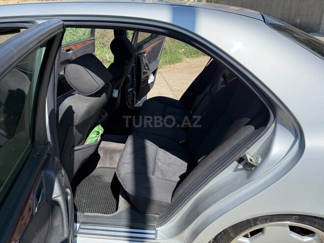 Mercedes E 240 1998, 325,000 km - 2.4 l - Gəncə