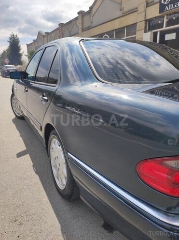 Mercedes E 200 1998, 221,000 km - 2.0 l - Bakı
