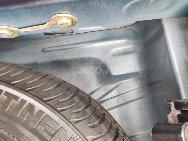 Mercedes E 200 1998, 221,000 km - 2.0 l - Bakı