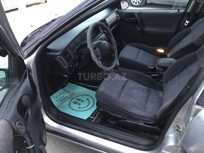 Opel Vectra 1996, 200,111 km - 2.0 l - Bakı