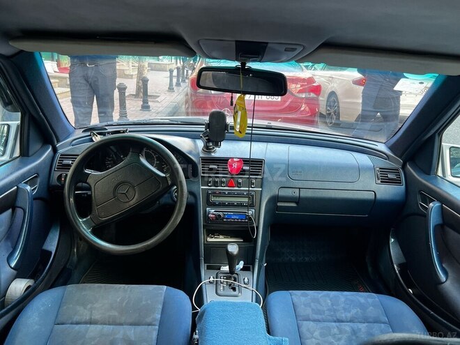 Mercedes C 240 1999, 427,000 km - 2.4 л - Bakı