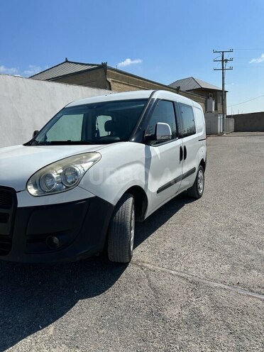 Fiat Doblo 2014, 200,000 km - 1.4 л - Bakı