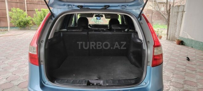 Hyundai i30 2010, 250,000 km - 1.6 l - Ağdaş