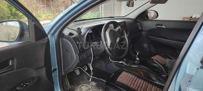 Hyundai i30 2010, 250,000 km - 1.6 l - Ağdaş