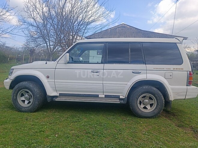 Mitsubishi Pajero 1996, 370,000 km - 2.8 л - Qəbələ