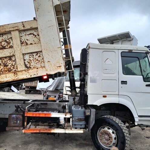 HOWO Sinotruk 2011, 166,203 km - 9.7 l - Bakı