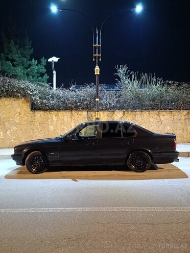 BMW 525 1993, 420,000 km - 2.5 l - Xaçmaz