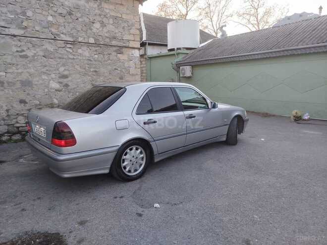 Mercedes C 200 1997, 267,077 km - 2.0 л - Göyçay