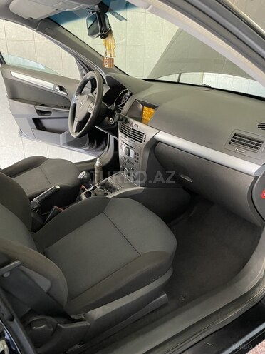 Opel Astra 2006, 245,000 km - 1.4 l - Bakı