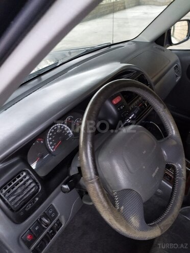Suzuki  2001, 188,565 km - 2.7 л - Hacıqabul