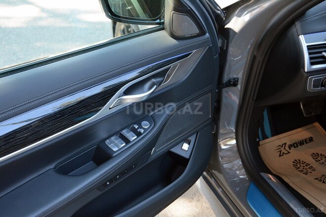 BMW 740 2022, 15,000 km - 3.0 l - Bakı