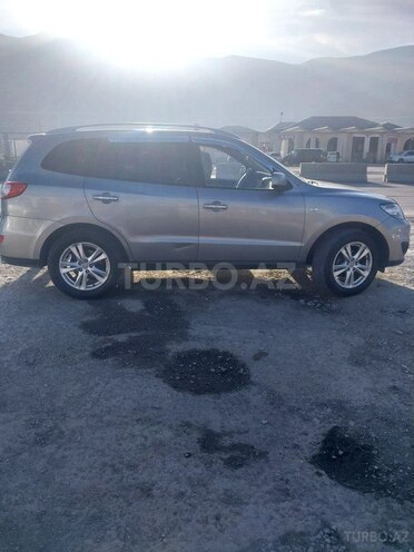Hyundai Santa Fe 2011, 243,000 km - 2.0 l - Xaçmaz