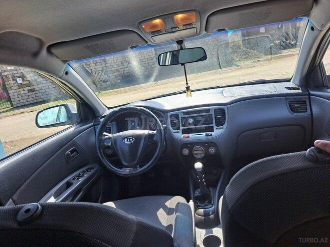 Kia Rio 2006, 297,000 km - 1.5 l - Astara