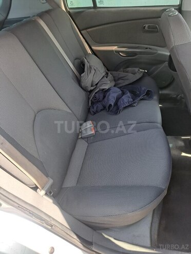 Kia Rio 2006, 297,000 km - 1.5 l - Astara