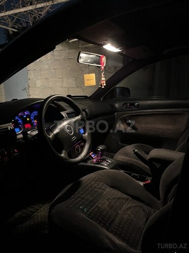 Volkswagen Passat 2002, 320,000 km - 1.8 l - Bakı