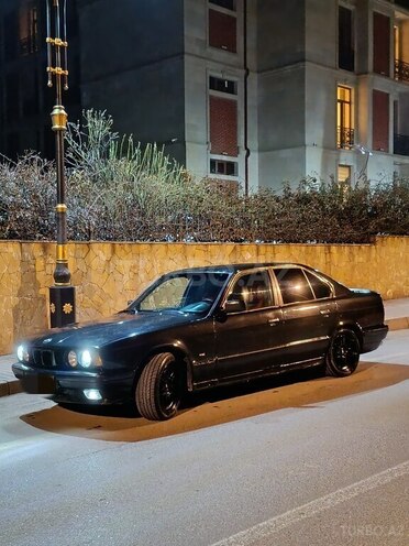 BMW 525 1993, 420,000 km - 2.5 l - Xaçmaz