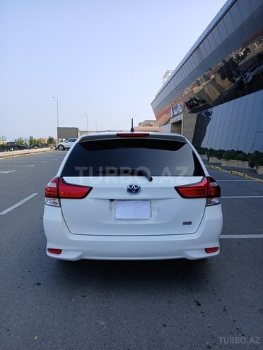 Toyota Corolla Fielder 2019, 136,000 km - 1.5 л - Bakı