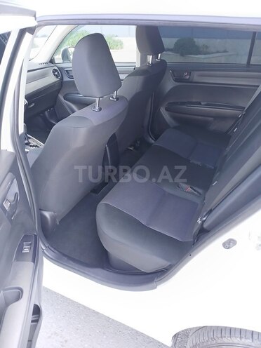Toyota Corolla Fielder 2019, 136,000 km - 1.5 л - Bakı