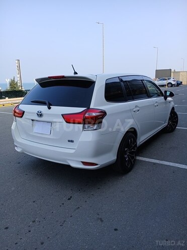 Toyota Corolla Fielder 2019, 136,000 km - 1.5 л - Bakı