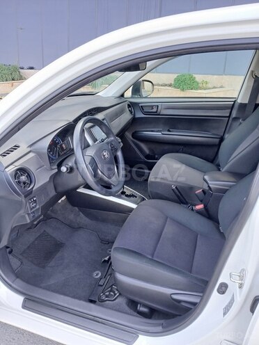 Toyota Corolla Fielder 2019, 136,000 km - 1.5 л - Bakı