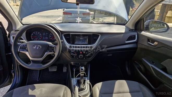 Hyundai Accent 2018, 76,000 km - 1.6 л - Bakı