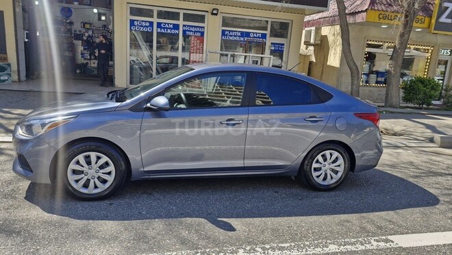 Hyundai Accent 2018, 76,000 km - 1.6 л - Bakı