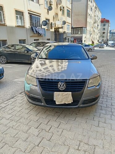 Volkswagen Passat 2006, 265,000 km - 2.0 l - Bakı
