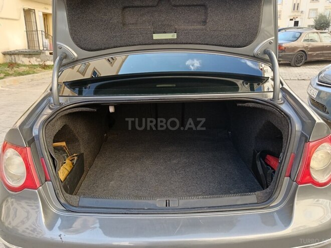 Volkswagen Passat 2006, 265,000 km - 2.0 l - Bakı